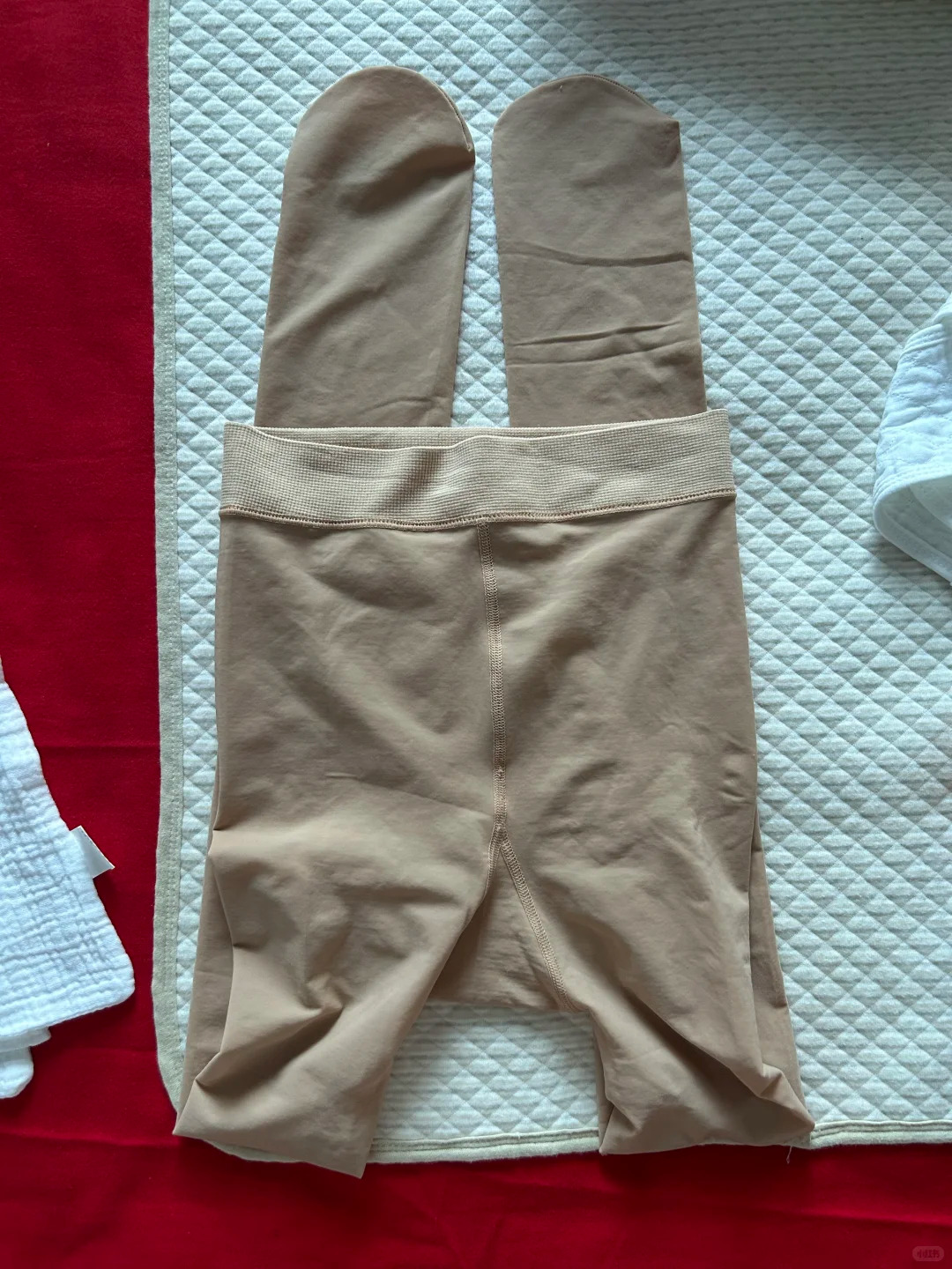 闲置丝袜需要联系